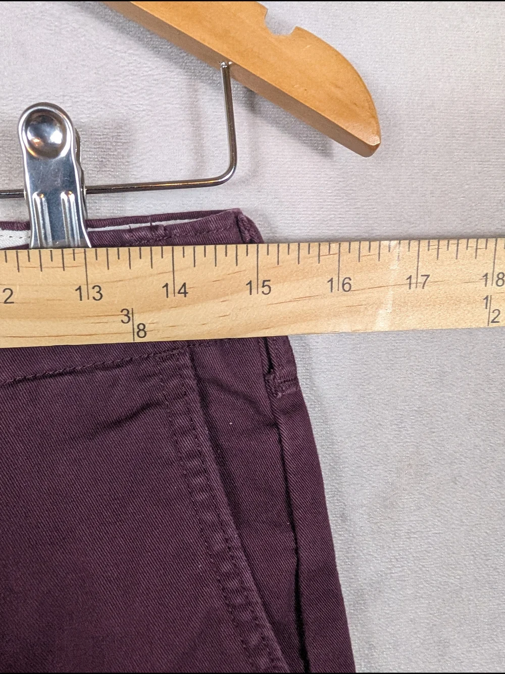 Levis Slim Straight Chino Pants Mens Size 29x30 Burgundy Cotton Stretch Casual